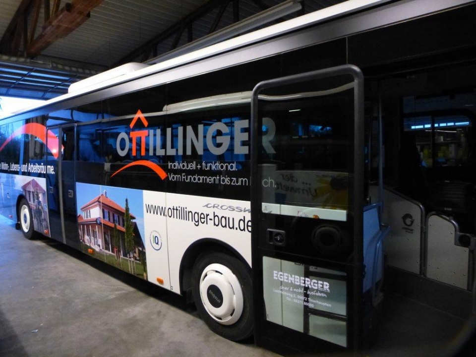 Bild Buswerbung von KONTUR Werbeagentur, Marketingagentur aus Freudenstadt im Schwarzwald konzipiert